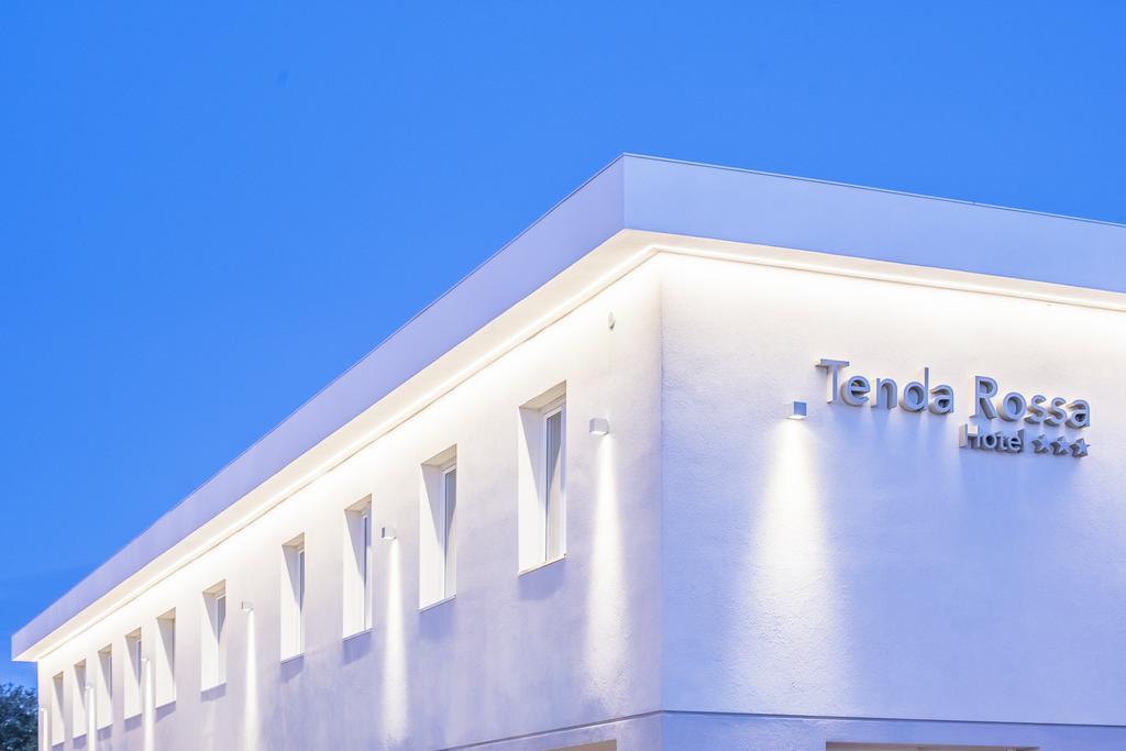 Hotel Tenda Rossa 마리나 디 카라라 외부 사진